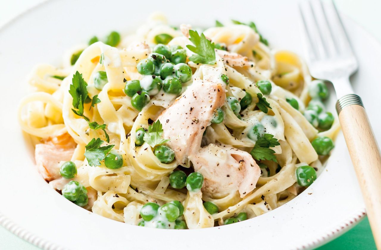 Creamy salmon tagliatelle