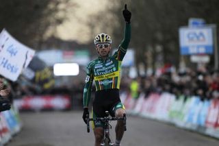 Nys powers to victory at Scheldecross