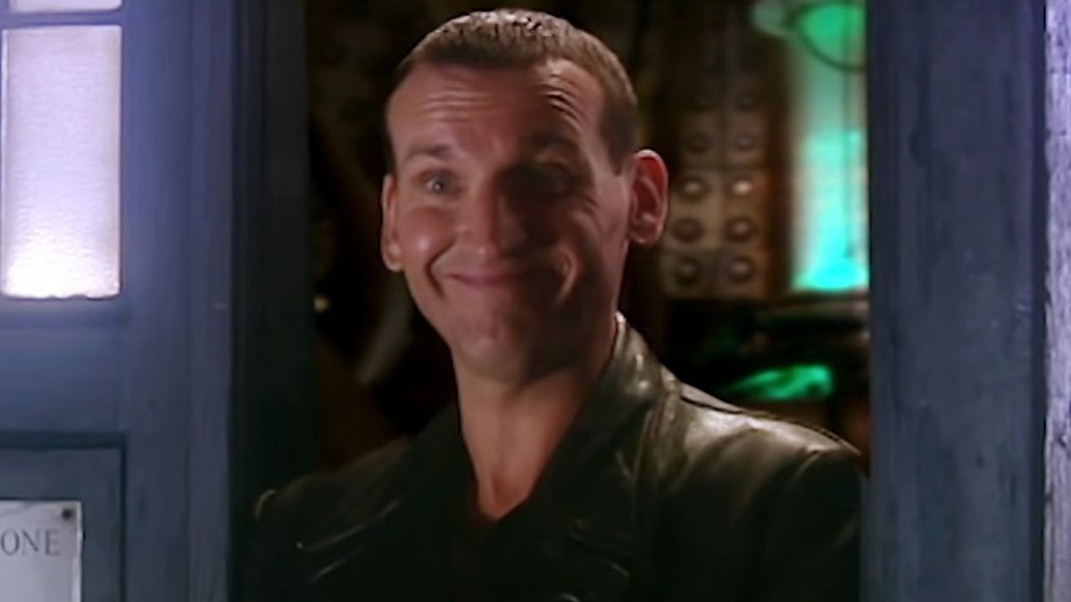 Why Doctor Who S Christopher Eccleston Left The Show After One Season Then Reprised The Ninth