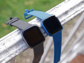 Versa discount lite fitbit