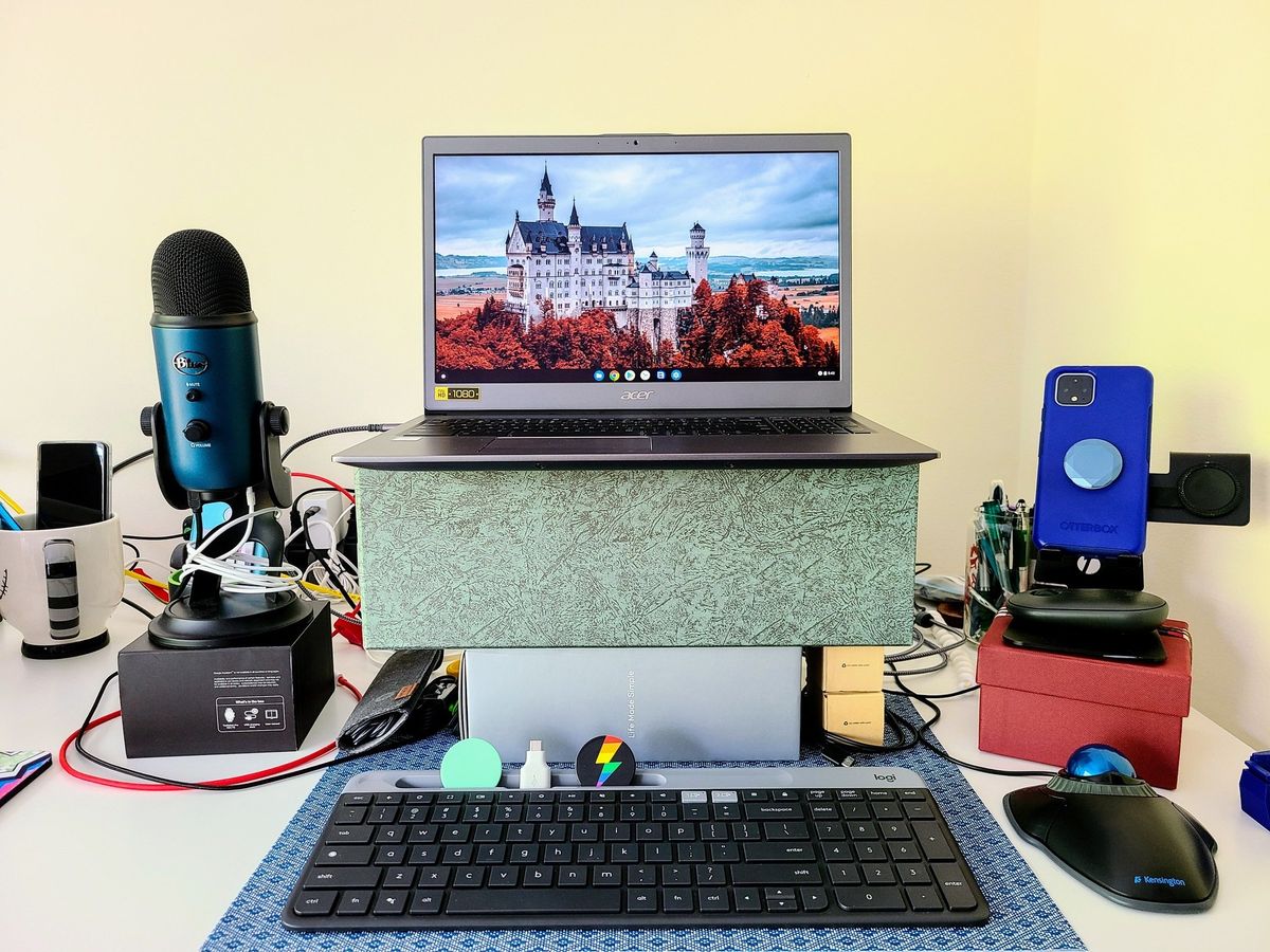 Acer Chromebook 715 Ara Standing Desk