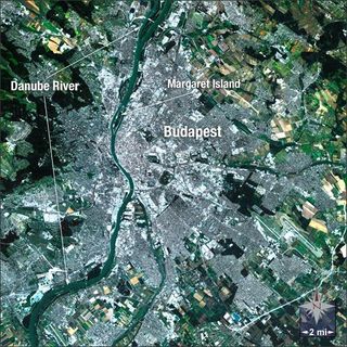 budapest-satellite-101127-02