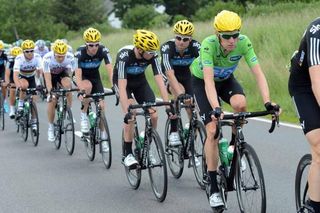 Bradley Wiggins and his Sky team.