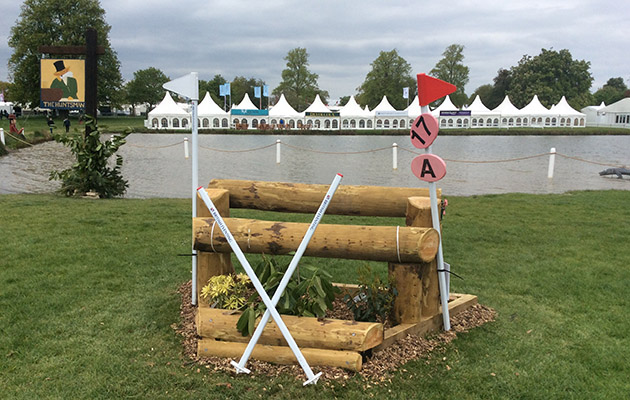 Fence 17A