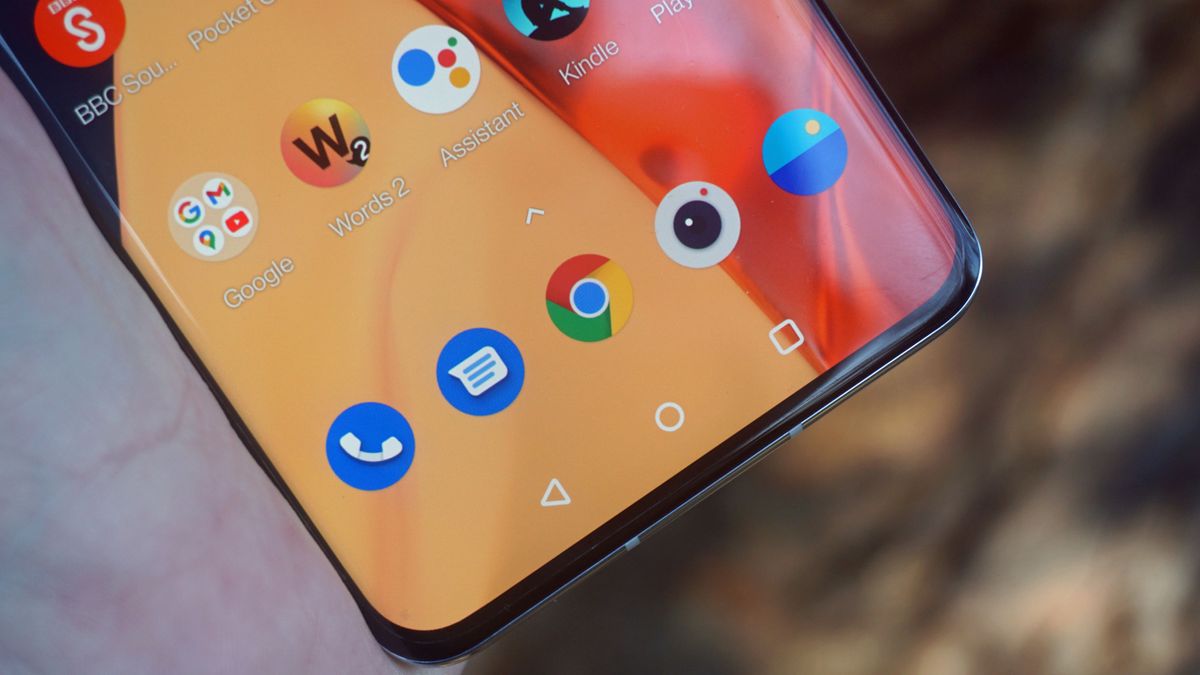 A close-up of the bottom part of the OnePlus 9 Pro's screen