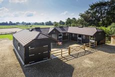 Scotts-Stables1.jpg