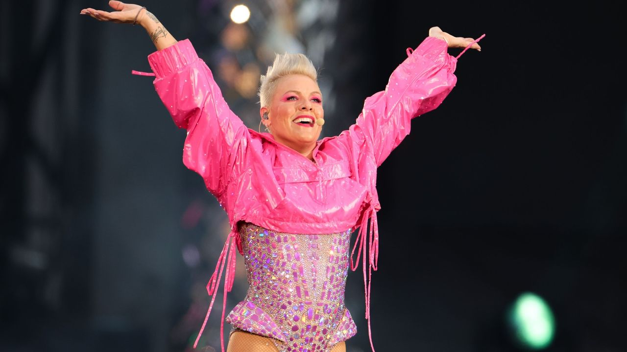 Pink on her &quot;Summer Carnival&quot; tour