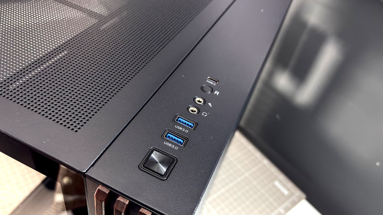 The Thermaltake View 380 WS ARGB on a desk with various components fitted.