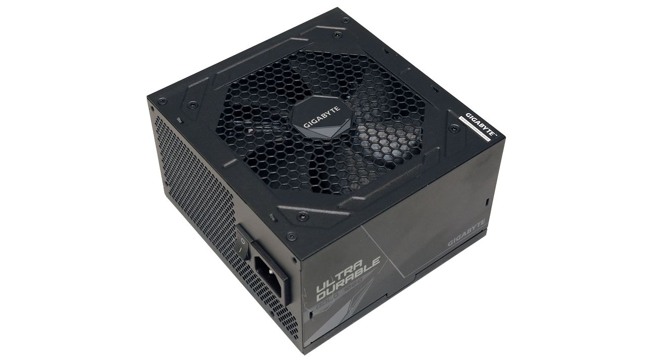 Gigabyte UD1000GM PG5