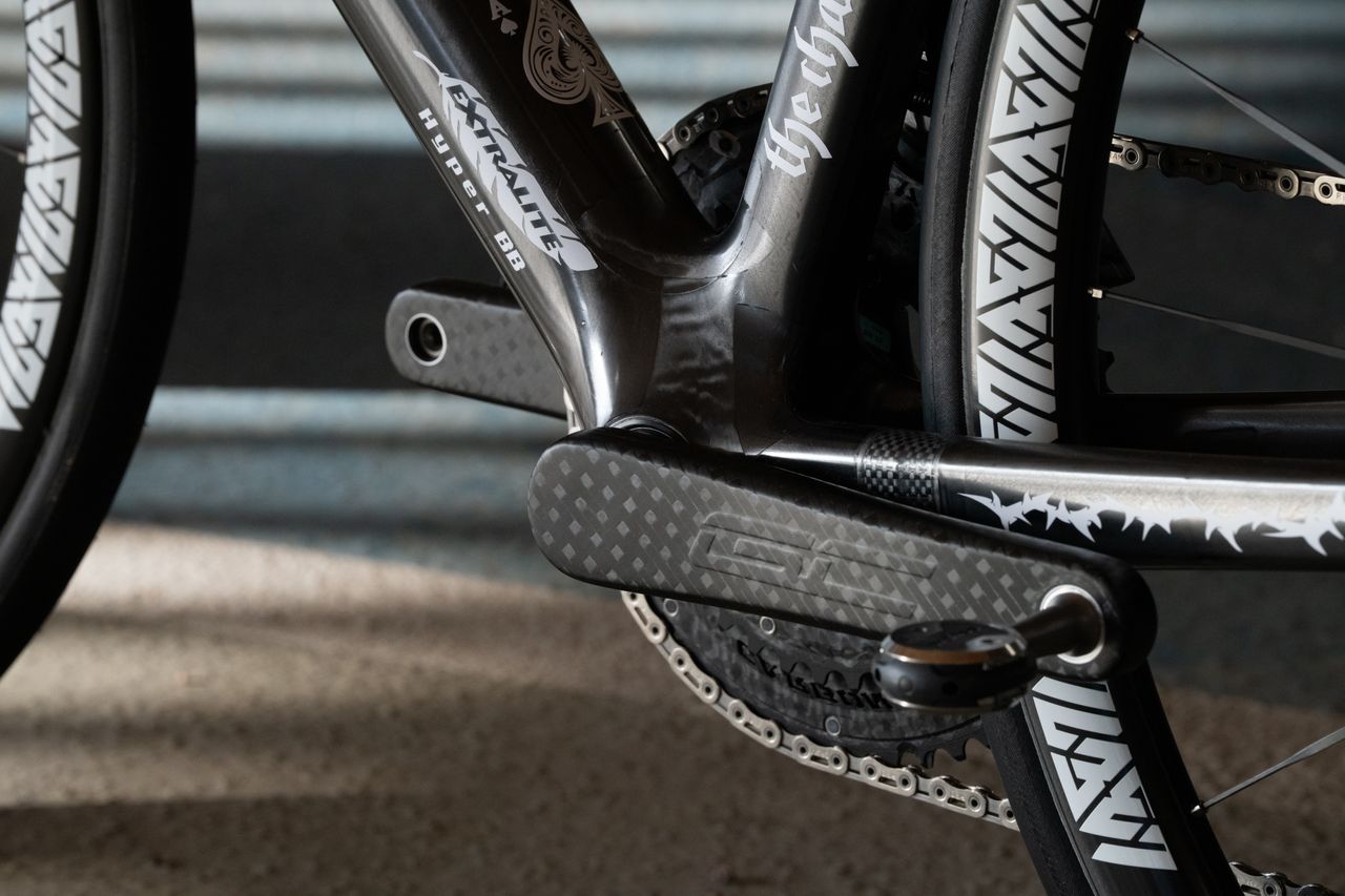 Various studio shots of Dangerholm bike
