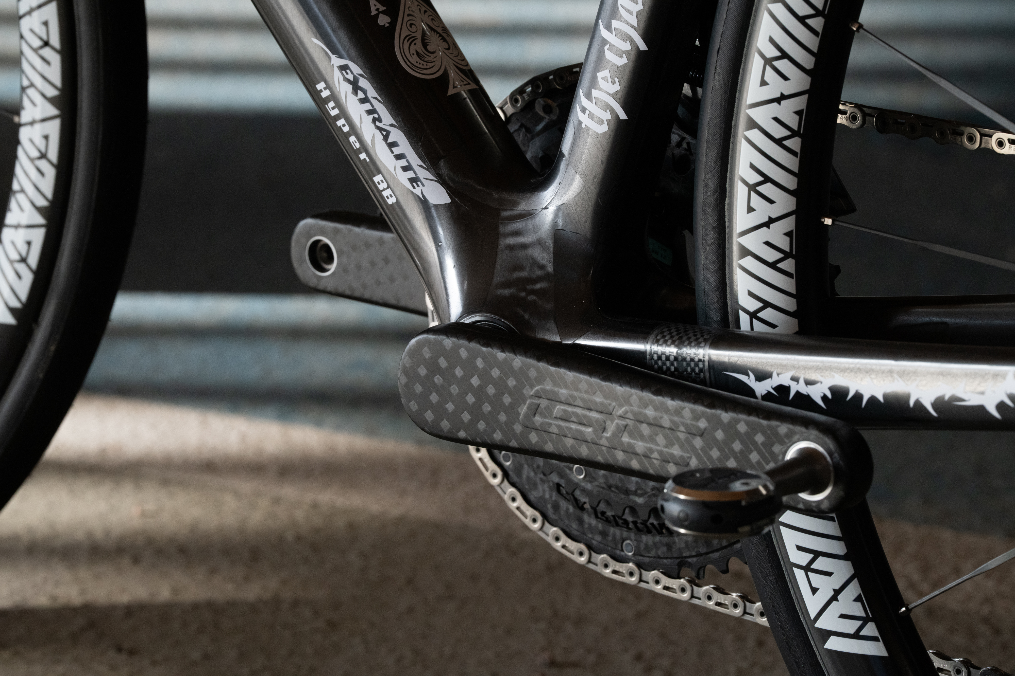 Various studio shots of Dangerholm bike