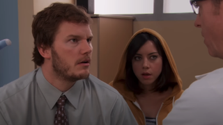 Chris Pratt and Aubrey Plaza in Parks and Recreation, Andy and April speak to the doctor