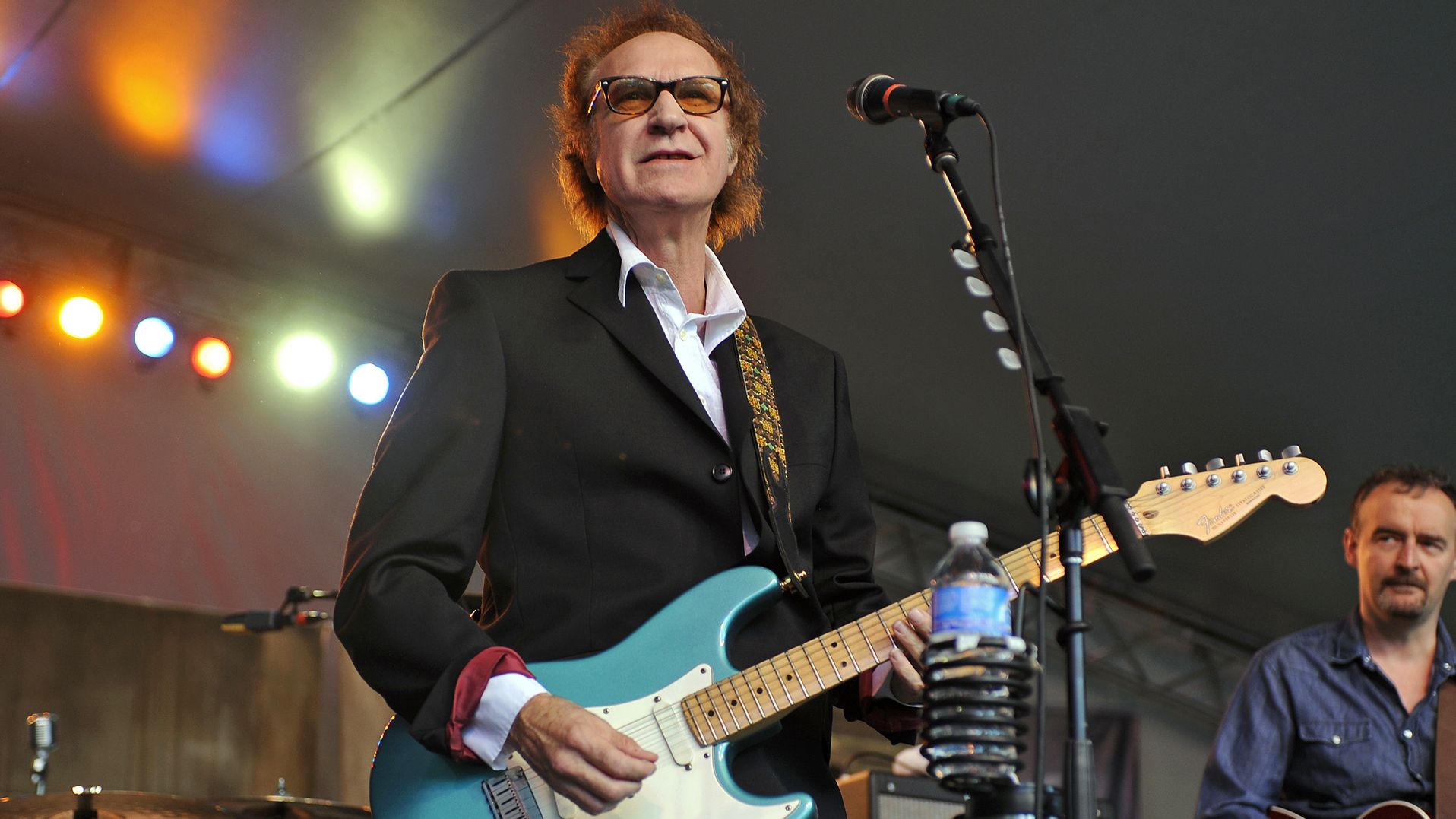 He spoke the one name you shouldn’t say to Kinks guitarist Ray Davies. What happened next was...