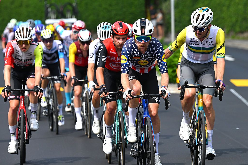 KUSNACHT, SWITZERLAND - JUNE 15: (L-R) Luke Durbridge of Australia and Team Jayco AlUla and Quinn Simmons of United States and Team Lidl - Trek compete in the chase group during the 88th Tour de Suisse, Stage 1 a 129.4km at stage from Kusnacht to Kusnacht / #UCIWT / on June 15, 2025 in Kusnacht, Switzerland. (Photo by Tim de Waele/Getty Images)