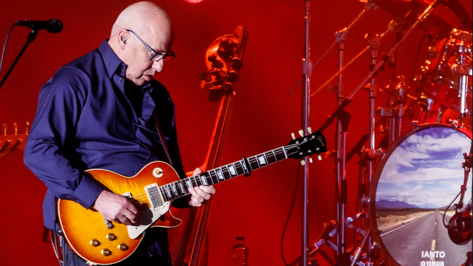 Mark Knopfler announces new album and shares first single