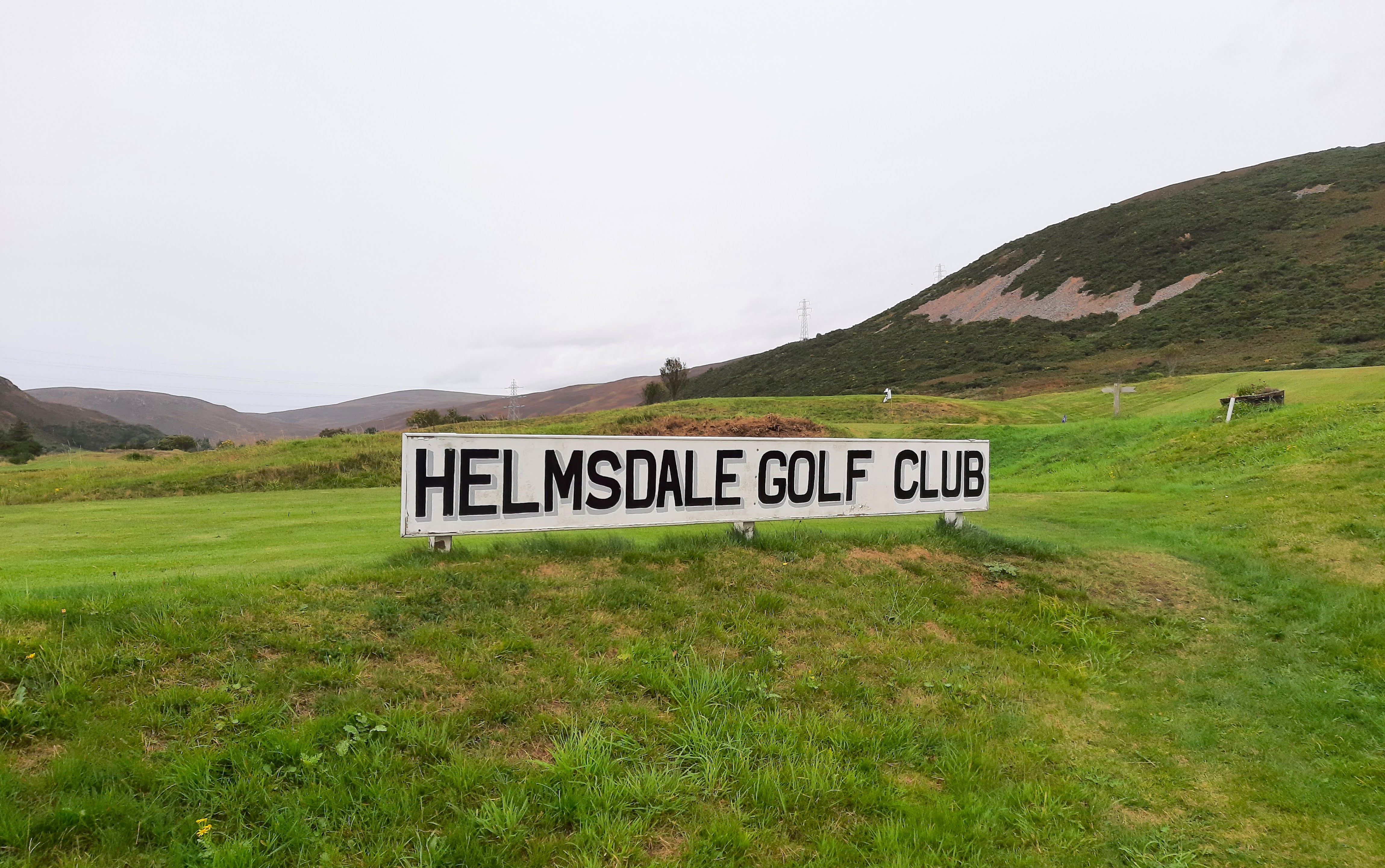Helmsdale Golf Club entrance sign