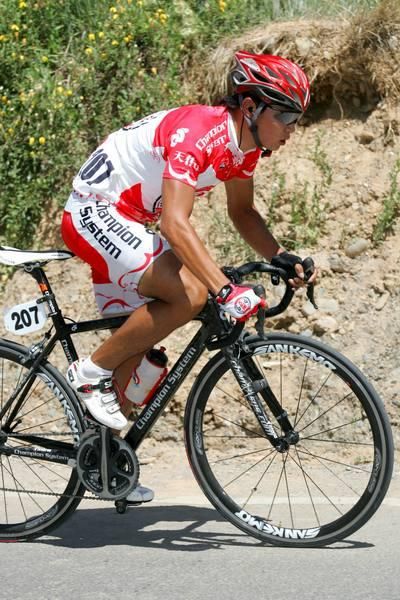 Wu Shengjun (Qinghai) was looking tired with 7km to go.