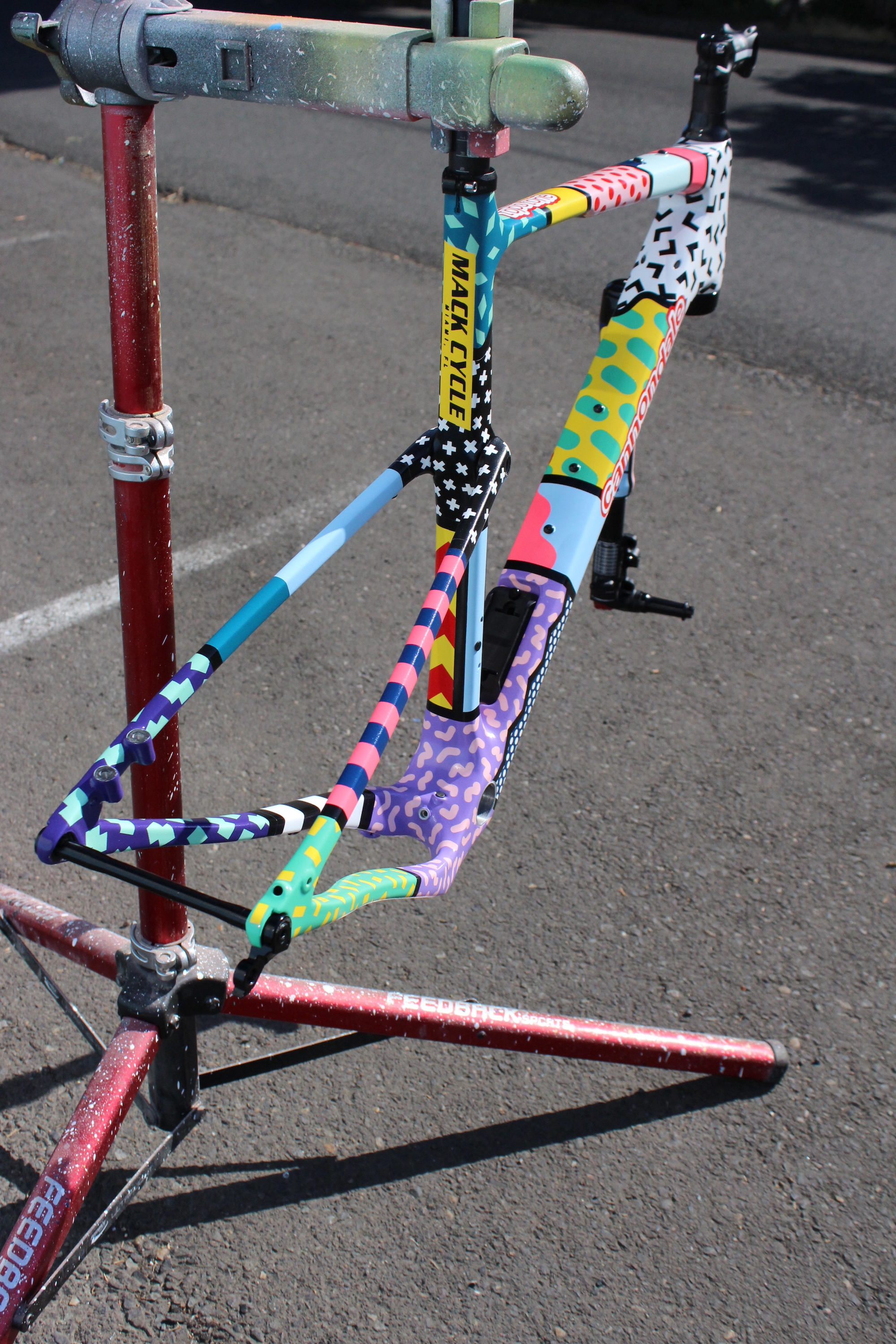 Rane Roatta's Cannondale Topstone LEfty painted by Dr Curtis Bullock