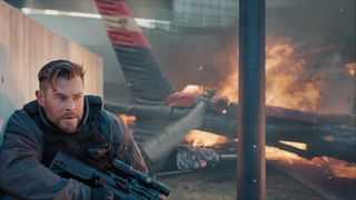 Chris Hemsworth in Extraction 2