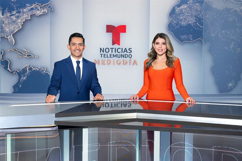 Octavio Pulido and Nicole Suarez, anchors on Telemundo&#039;s midday news