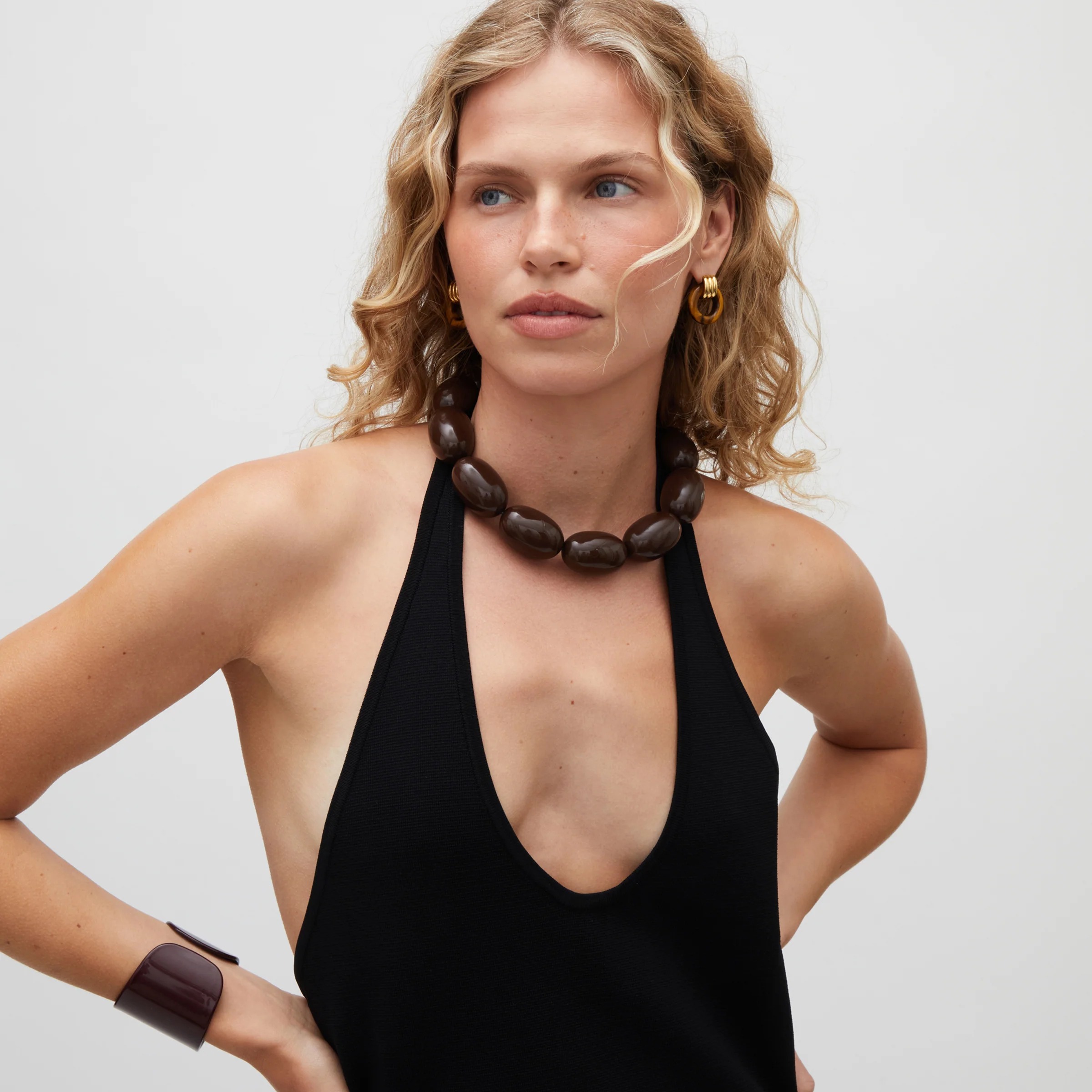 Isola Necklace