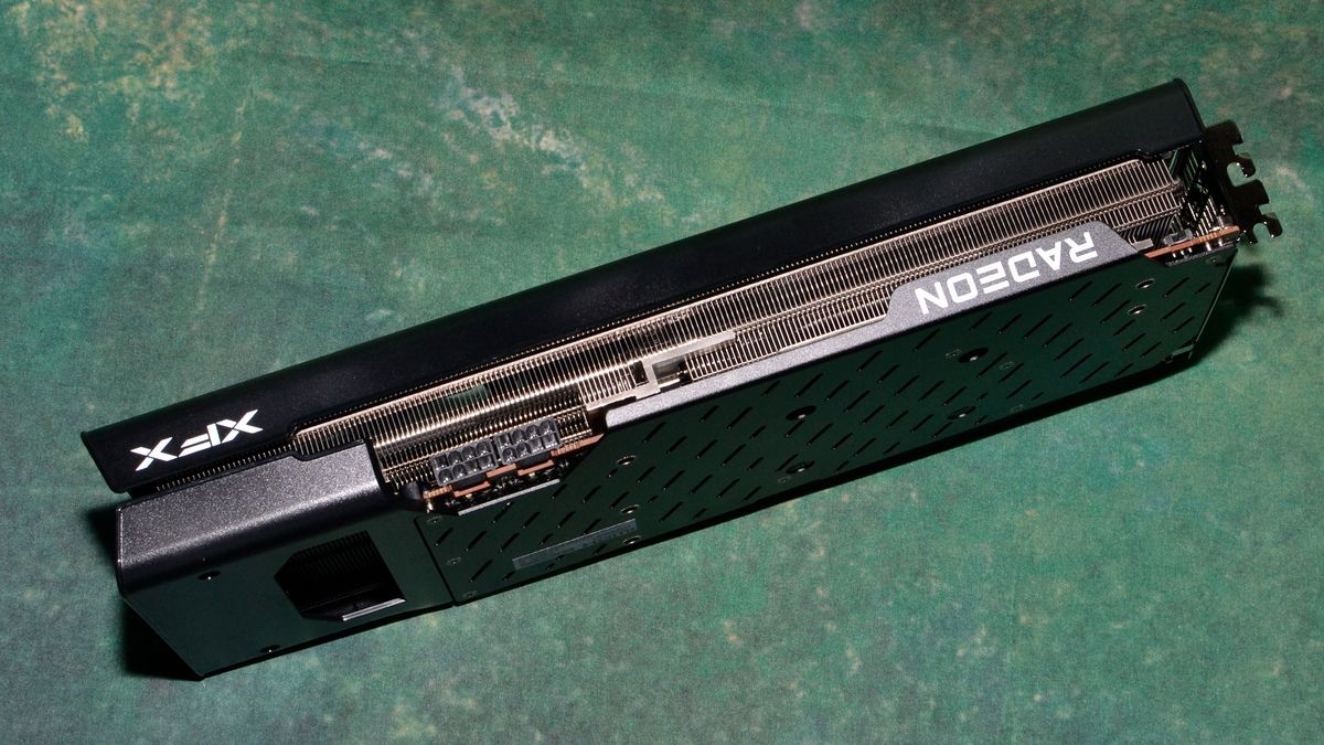 XFX AMD Radeon RX 7700 XT card photos