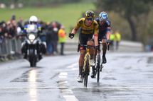 Circuit de la Sarthe: Kooij wins final stage as late crash takes out Pedersen 