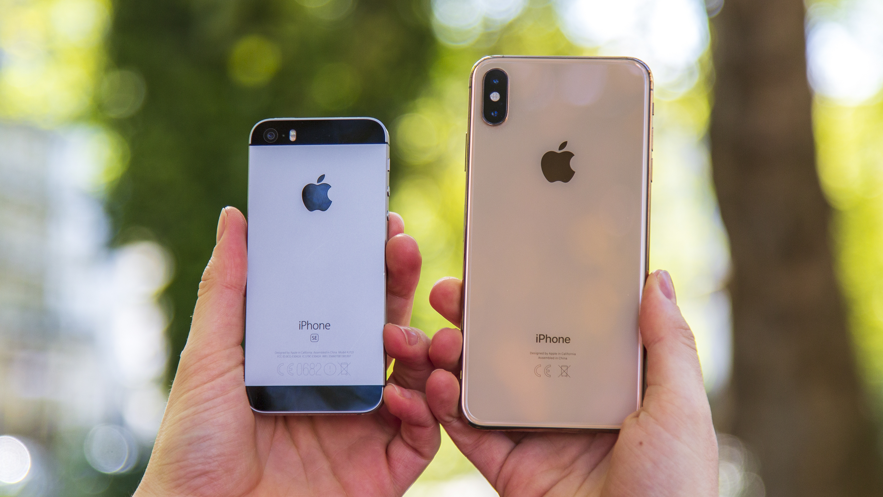 Apple's 6.5-inch OLED iPhone to be named 'iPhone Xs Max': Report