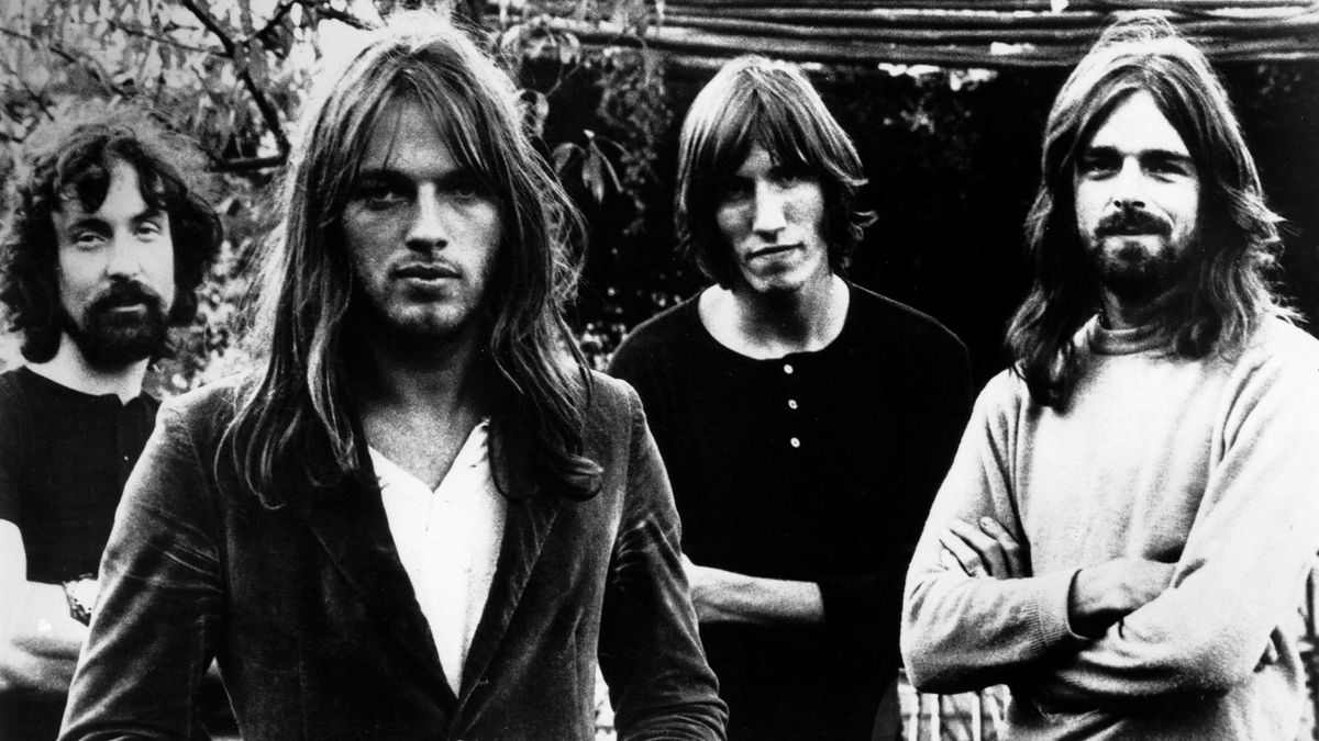 Roger Waters Recalls Toxic Pink Floyd Atmosphere Louder 8099