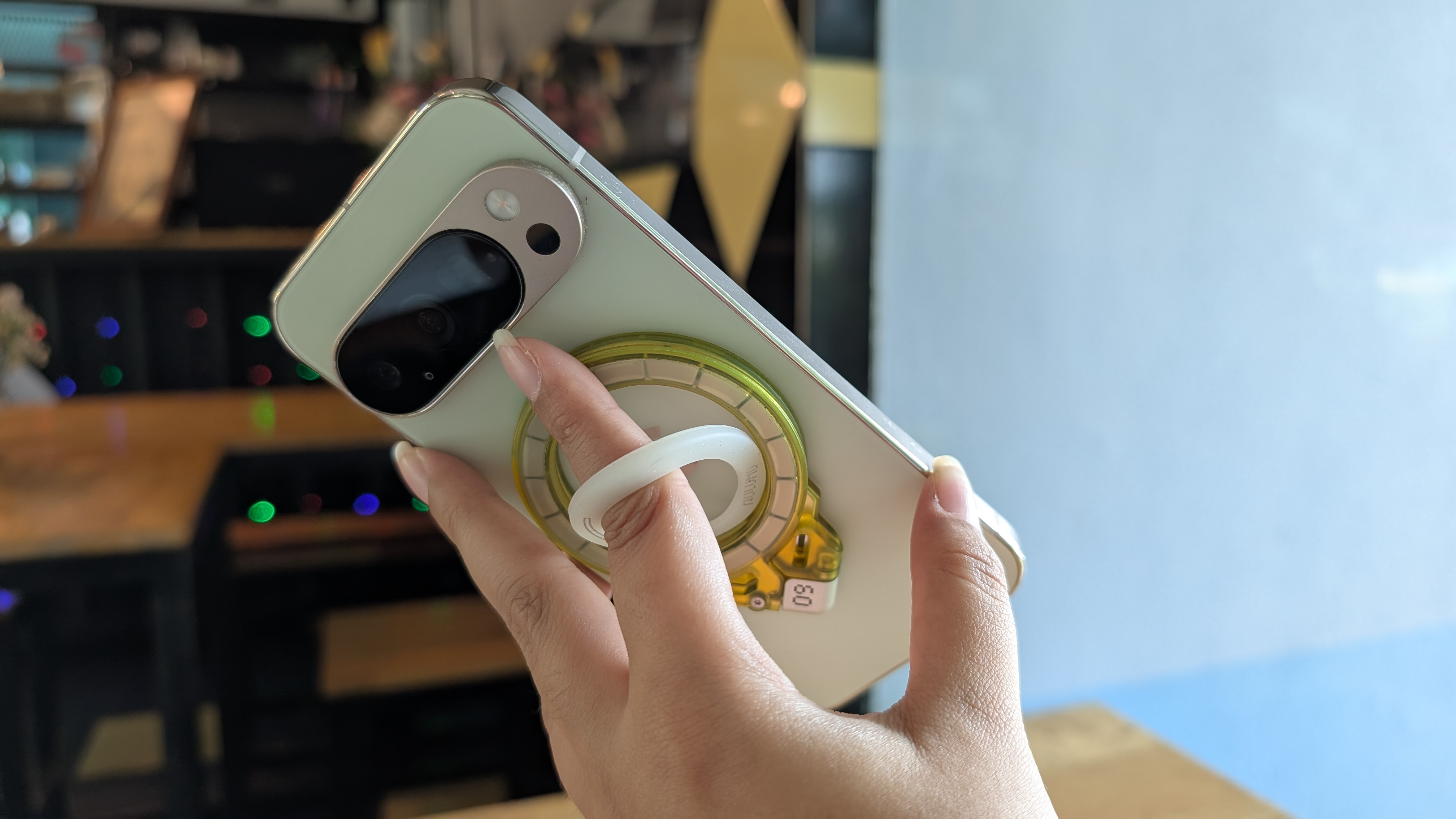 Aulumu G09 Ghost Transparent Infinite 360 Magnetic Stand