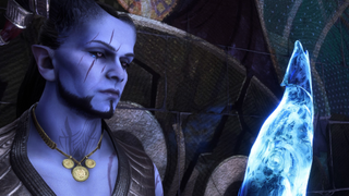 A qunari looks, witheringly, at a statue of a howling wolf in Dragon Age: The Veilguard.