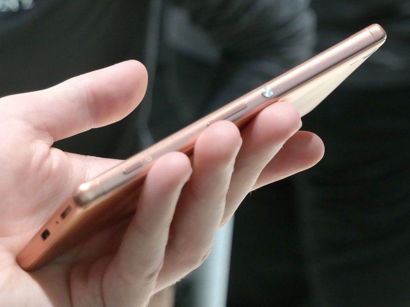 Xperia XA