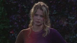 Allison Lanier as Summer upset in The Young and the Restless