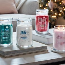 Snow Globe collection from Yankee Candle®