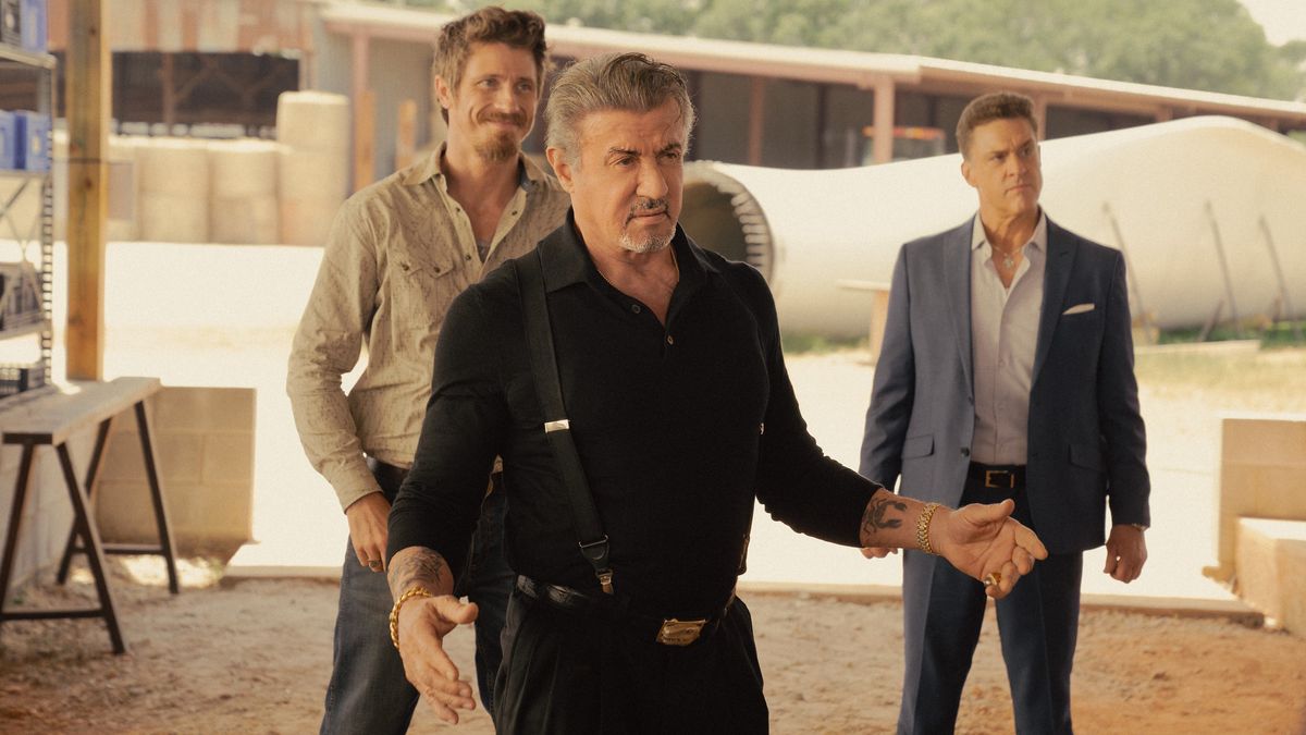 Garrett Hedlund as Mitch Keller, Sylvester Stallone as Dwight &quot;The General&quot; Manfredi and Chris Caldovino as Goodie confronting someone in Tulsa King season 2 episode 5