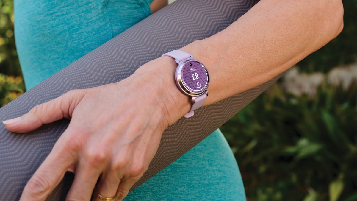 Woman wearing Garmin Lily 2 watch