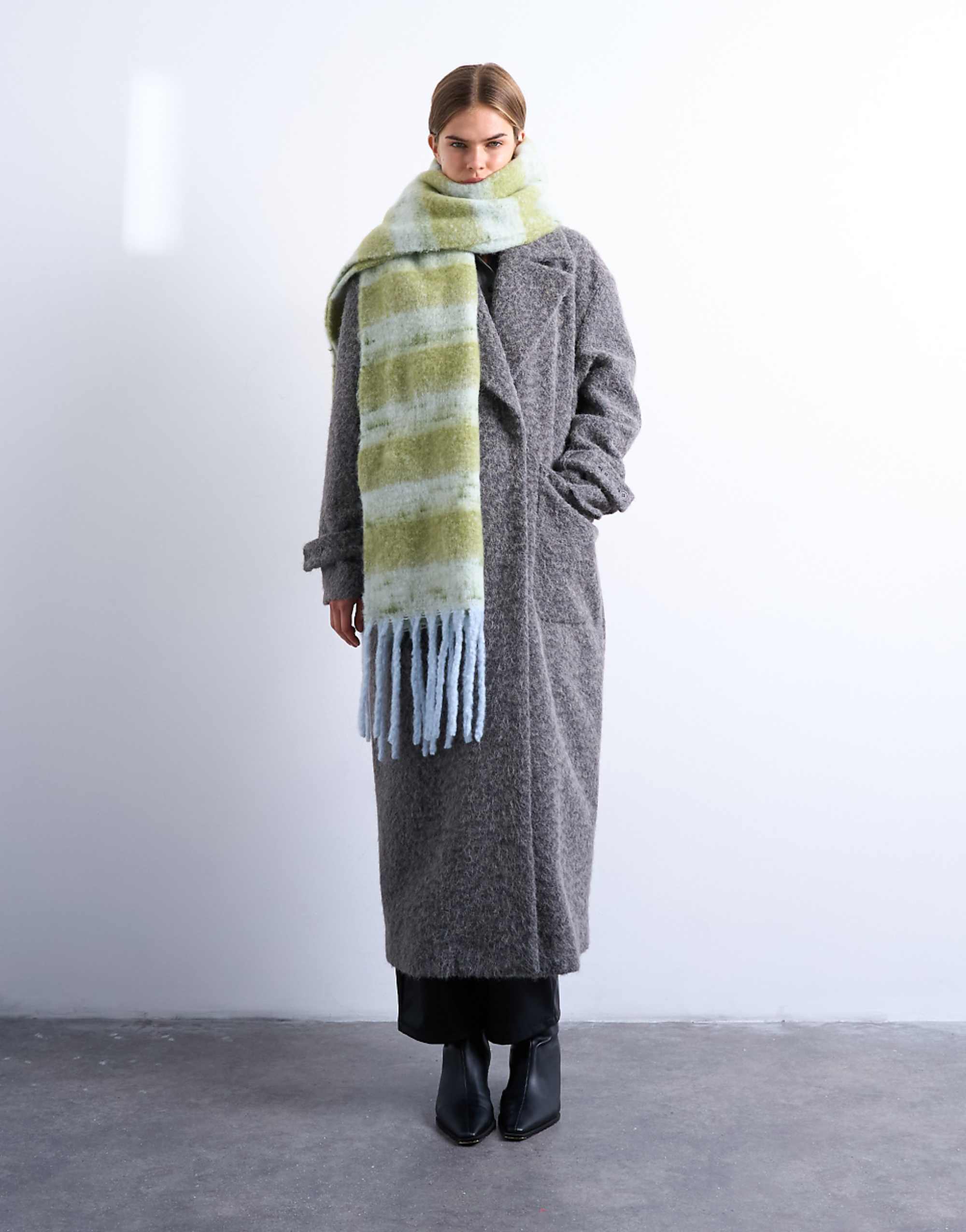 Topshop Sydney Blanket Scarf in Green &amp;amp; White Stripe