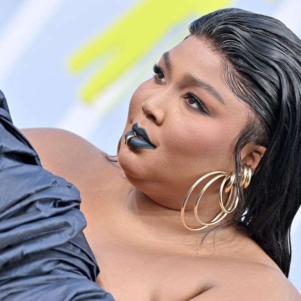 Lizzo Stunned at the VMAs in the Most Lizzo Way