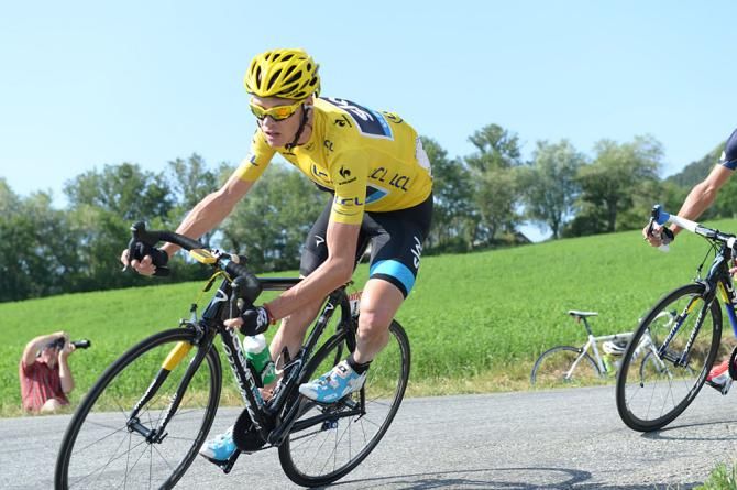 Chris Froome (Sky) in yellow
