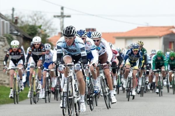 The bunch worked well to bring back the early break.