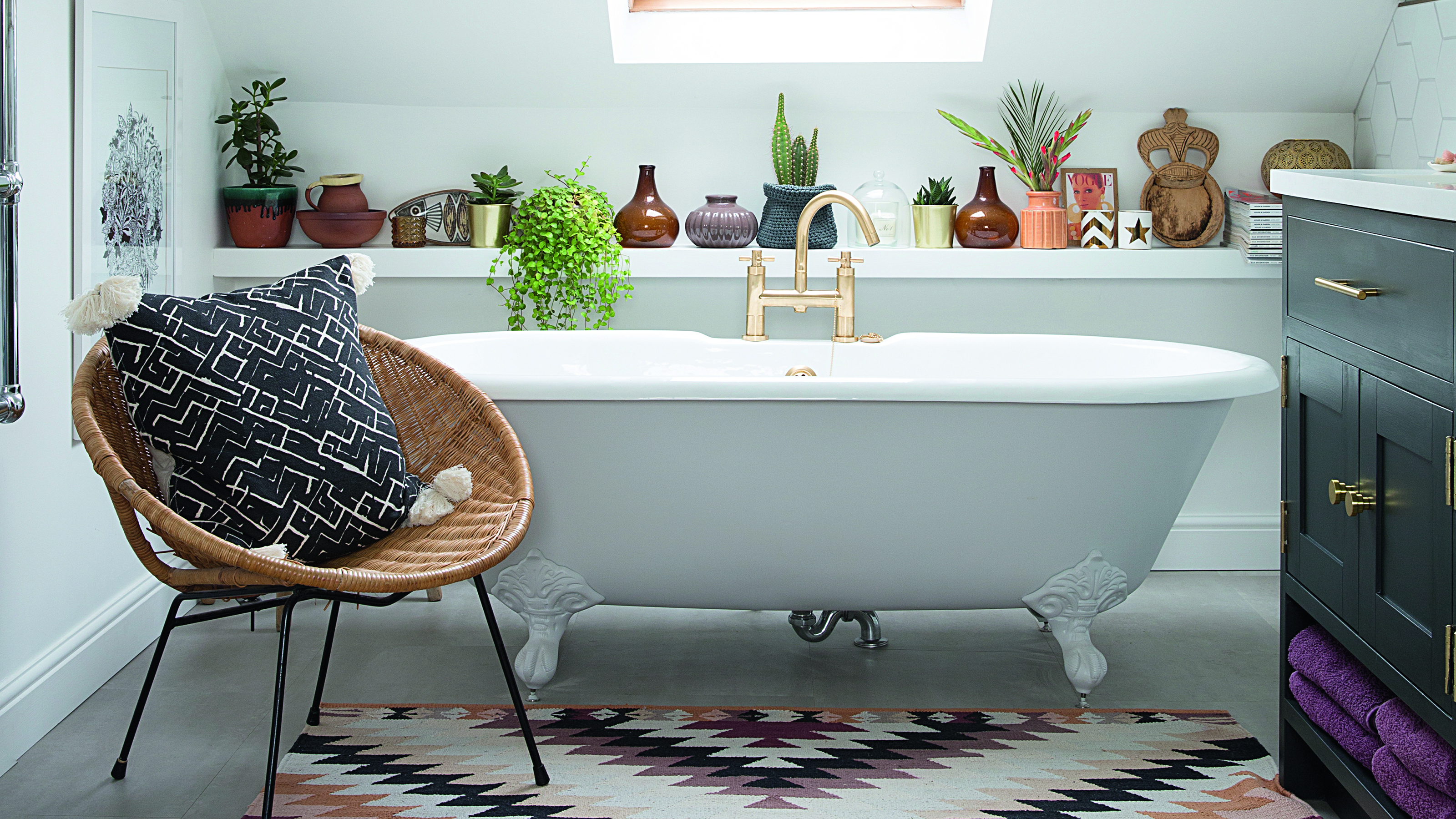 Bathrooms with rugs in