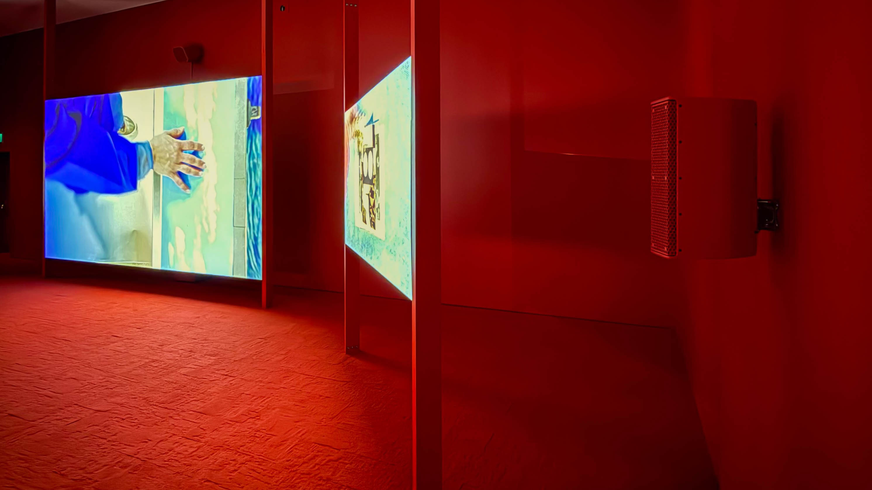 1 SOUND amplifiers power an art exhibit in Canada. 