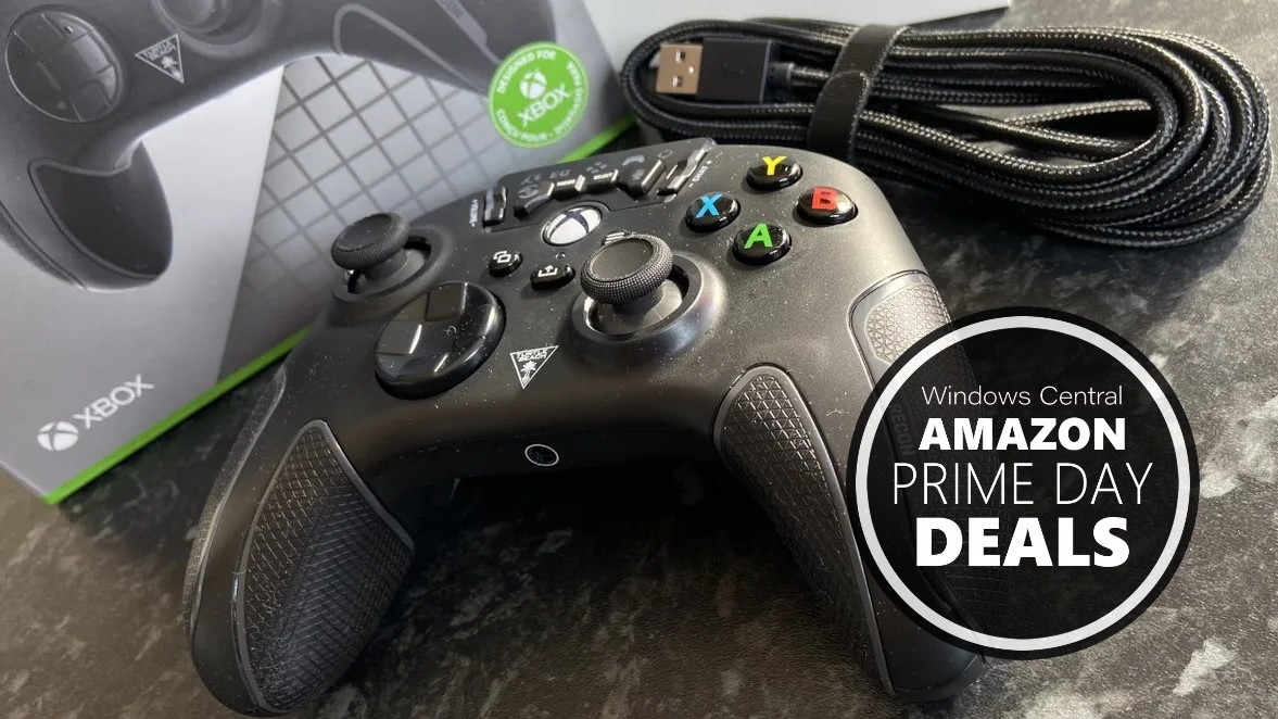 A review photo taken of the Turtle Beach Recon Xbox controller.