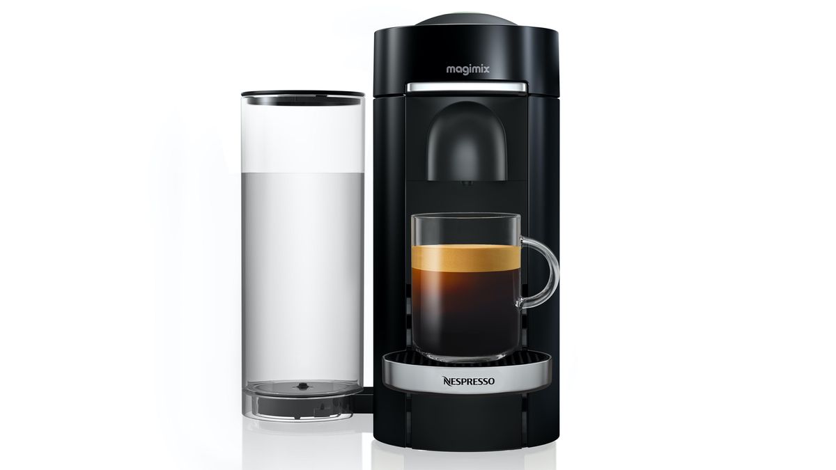 Ontslag nemen Zenuw Kabelbaan Nespresso Vertuo Plus review: the best pod machine you can buy, with bigger  and stronger coffees for the capsule crowd | T3