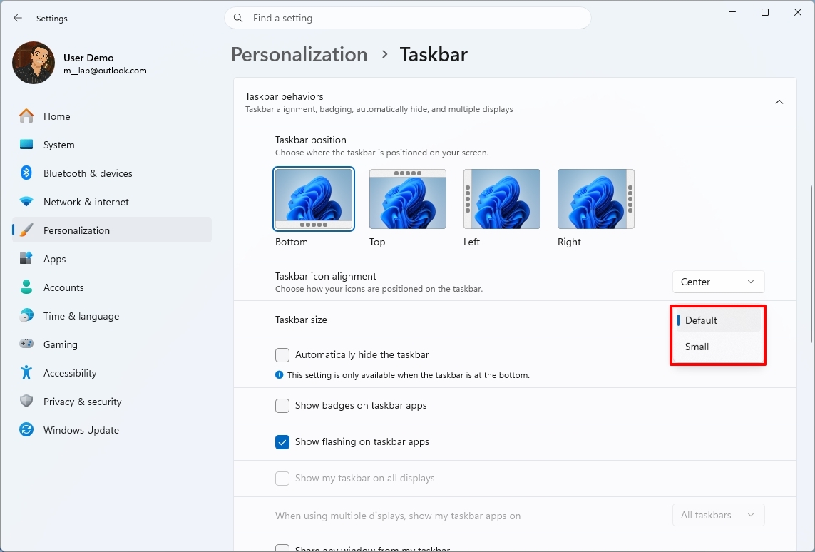 Windows 11 Settings on the Taskbar page highlighting the Taskbar size option.