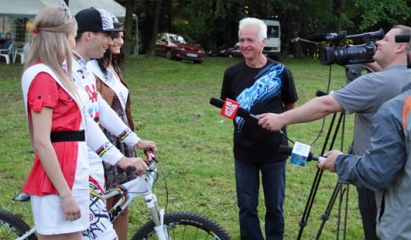 Polish TV interviews at the four cross race
