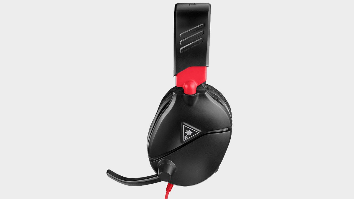 Turtle Beach headset in red