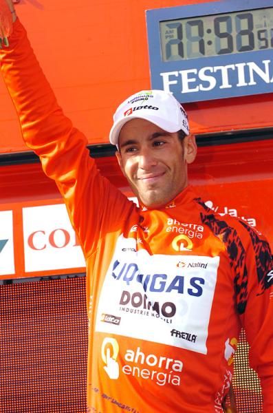 Vincenzo Nibali (Liquigas - Doimo) is back in the lead of the Vuelta after the stage 17 time trial.