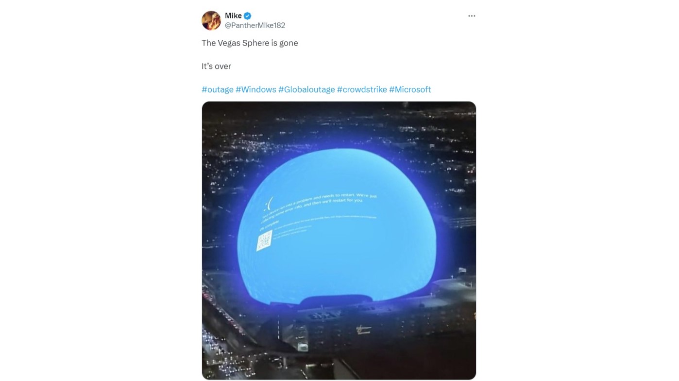 Vegas Sphere showing Blue screen of death