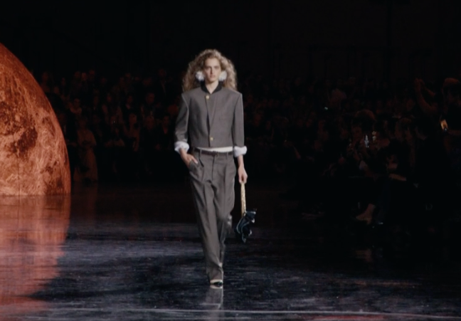 the first look at the Chanel fashion show for spring 2026